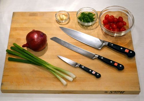 Обязательные ножи для домашней кухни